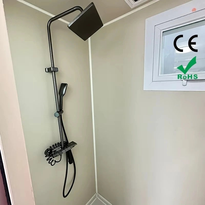 Prix de gros pas cher 20FT 40FT maison conteneur préfabriquée 3 histoires 3 6 chambres maisons préfabriquées Villa de luxe
